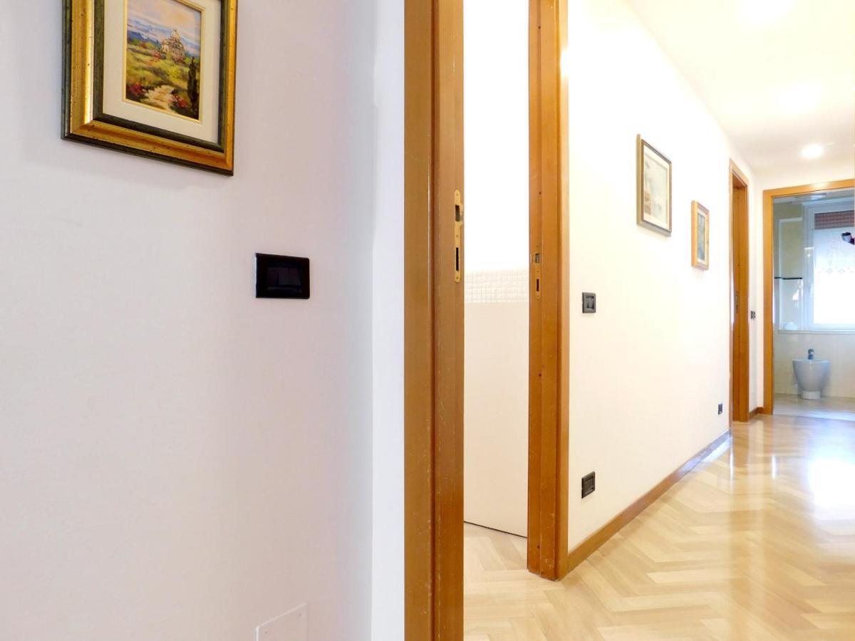 Nuovissimo E Funzionale, Levanto Exteriör bild